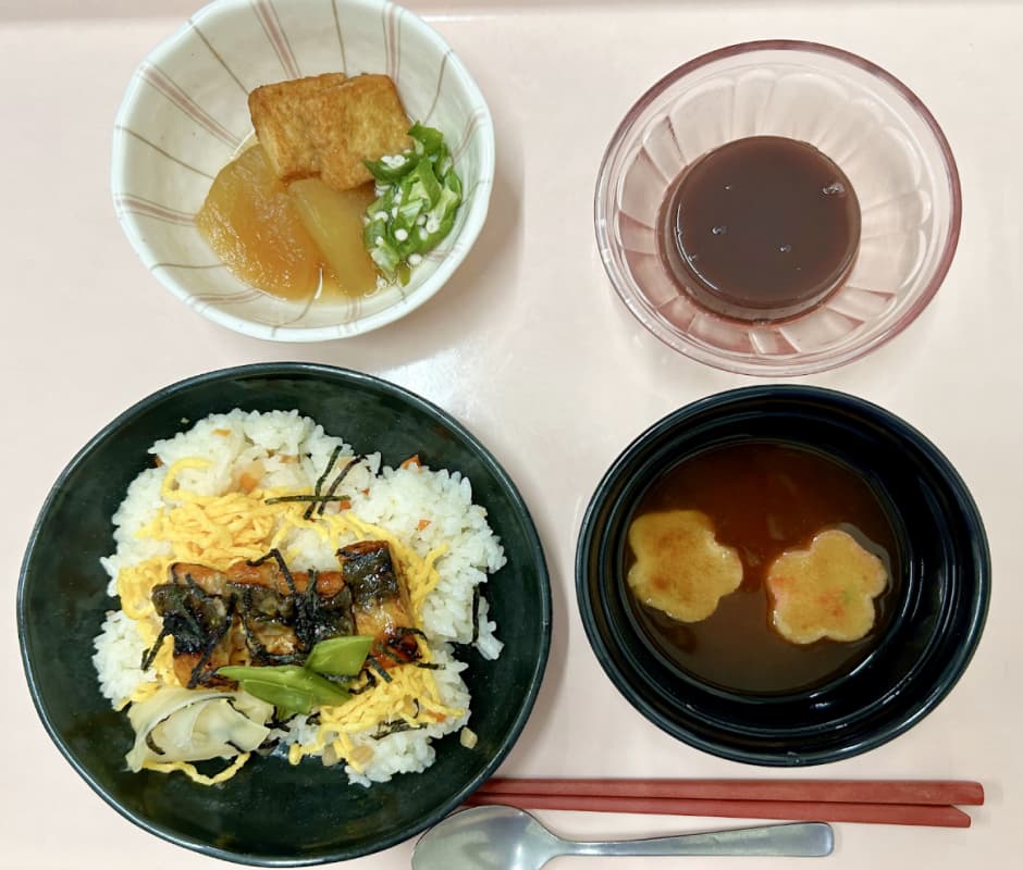 土用の丑メニューの例